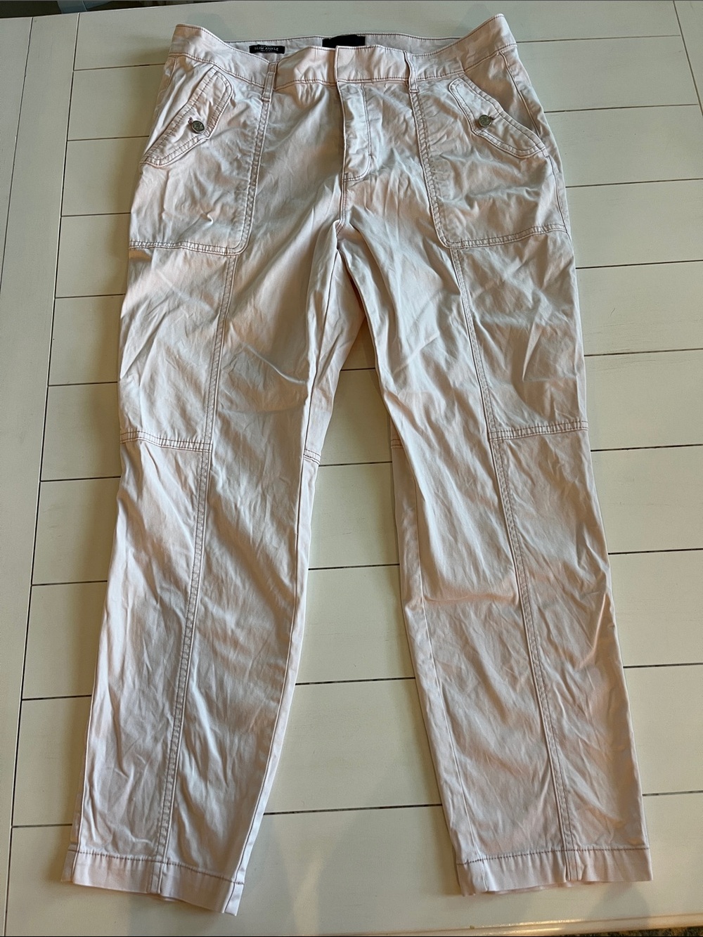 White House Black Market Pale Pink Slim Ankle Pants